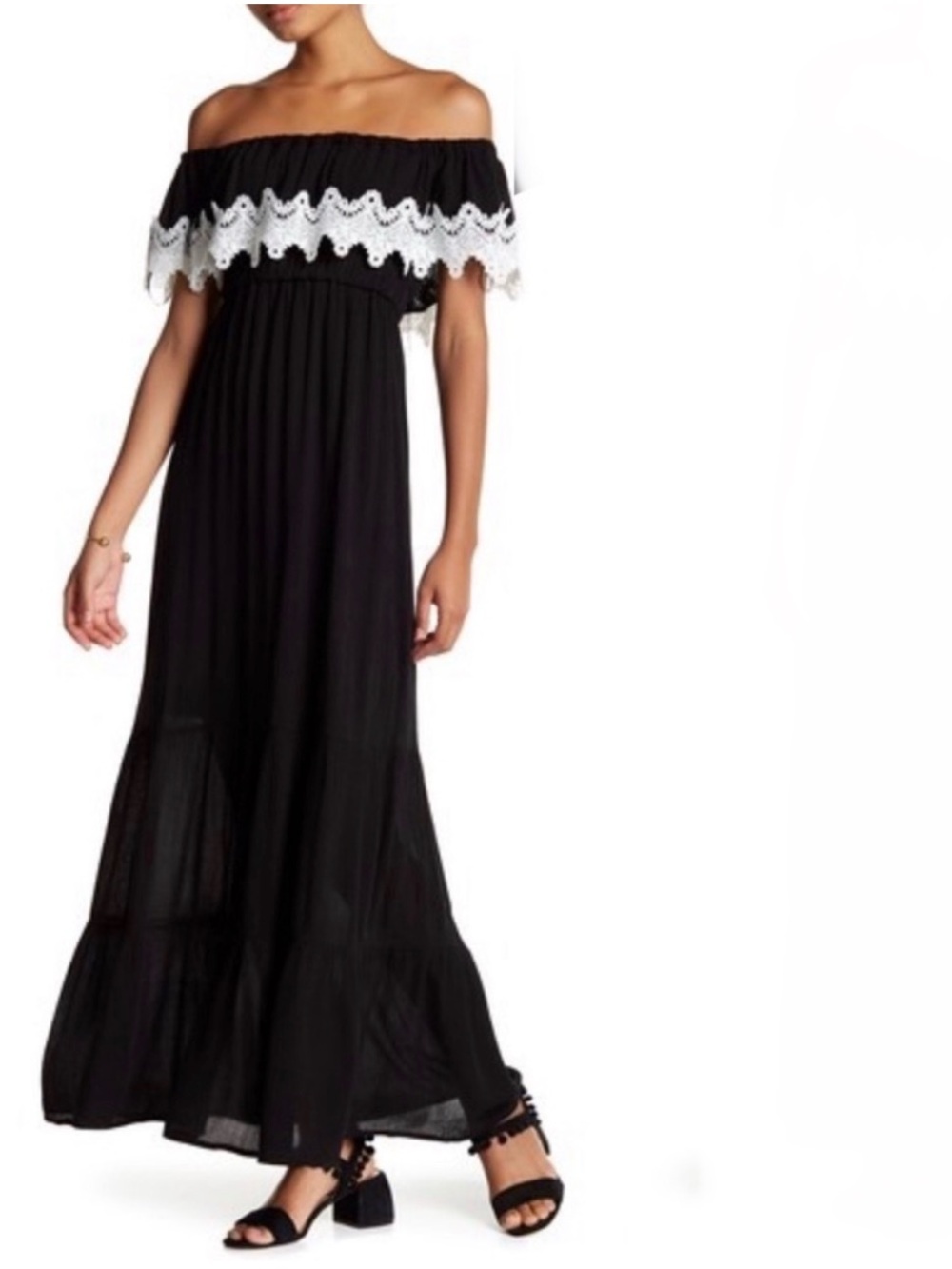 romeo and juliet couture lace dress Romeo + JULIET couture designer medium dress crochet lace
